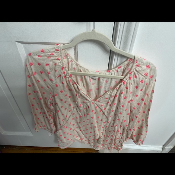 Ladies top - Picture 2 of 3